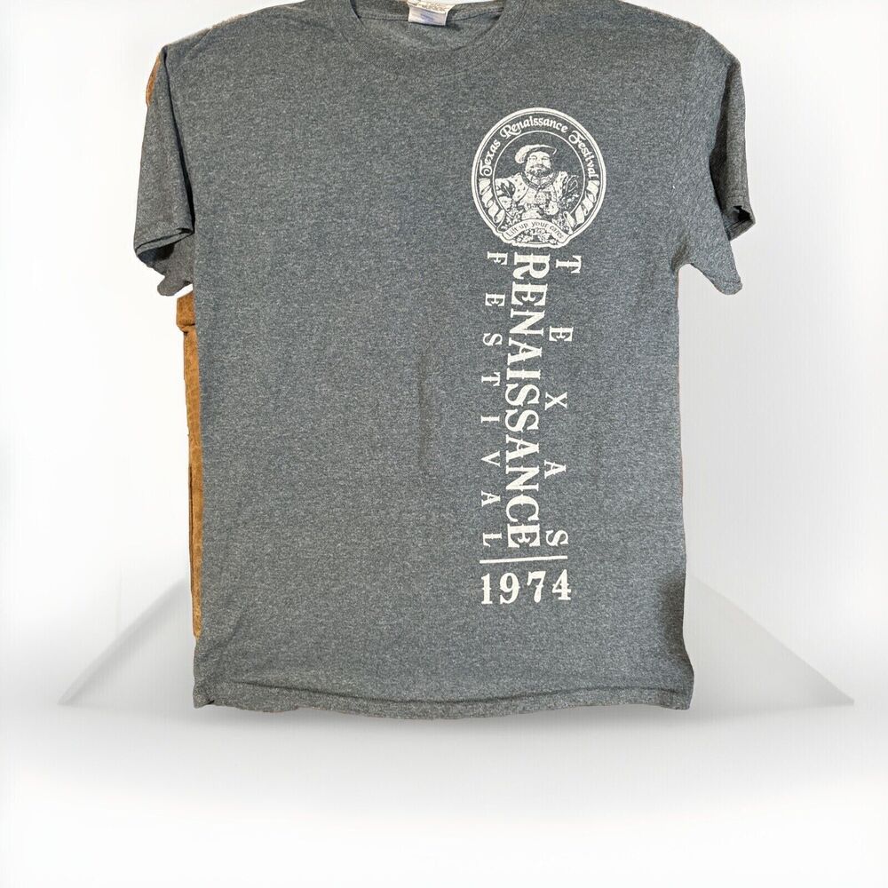 Medium TX Renaissance Festival 1974 Lift Up Your Cares Unisex  Charcoal  T Shirt